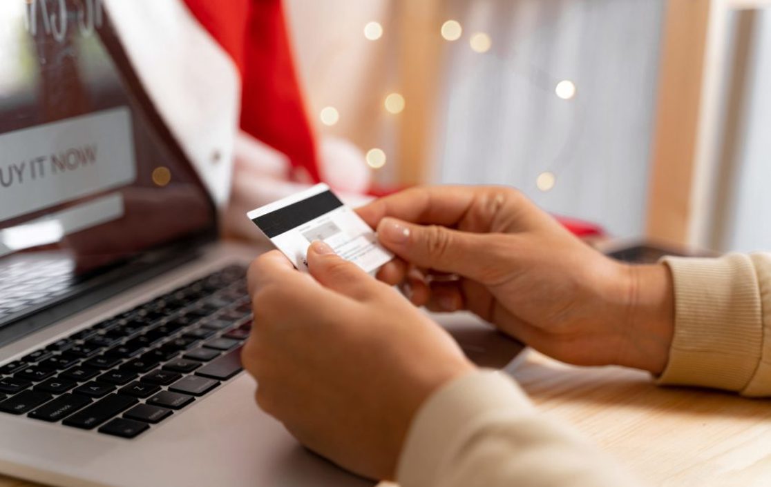 Pension scams skyrocket at Christmas – here’s how to spot them